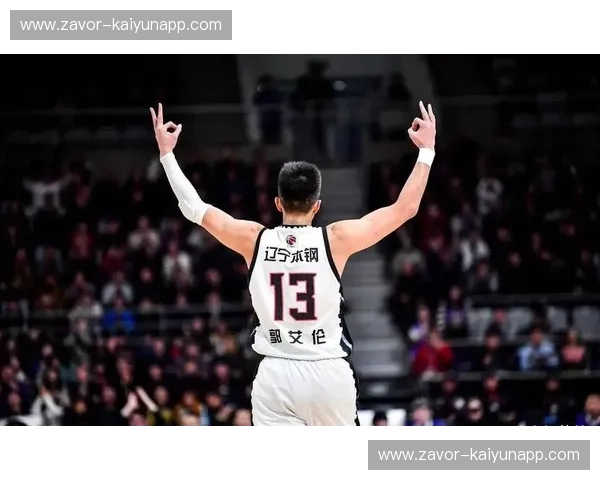 巅峰对决！辽篮的铁血脊梁碰撞天津的逆风狂飙，这场CBA大戏谁主沉浮？